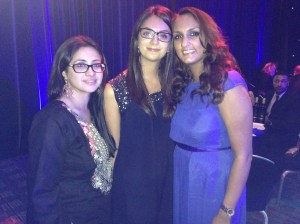 With some fellow bloggers @asianwedideas & @nazma_afb