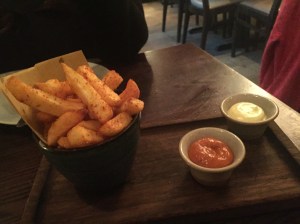 Opera Tavern Patatas Fritas 