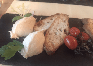 Quintessenza - snapper and cod with bread and tomatoes